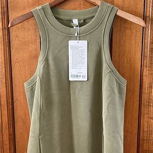 Lululemon softstreme back in action dress. Size 6. NWT.